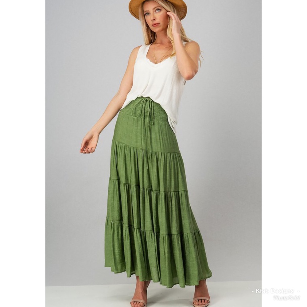 ❤️LAST 3! Smock Waist Drawstring Tiered Maxi Skirt - Picture 4 of 6